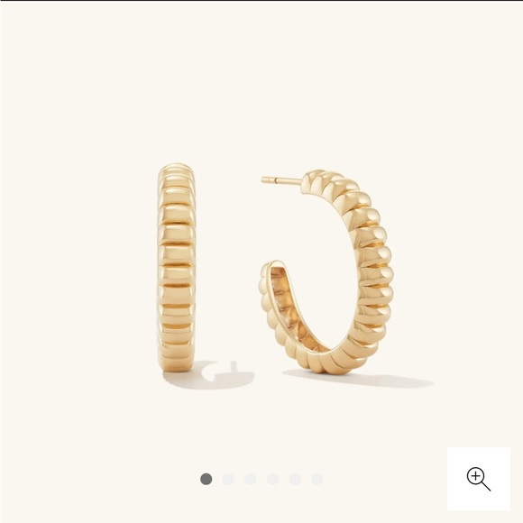 Mejuri Jewelry - (SOLD) Mejuri Large Charlotte Hoops - NWT